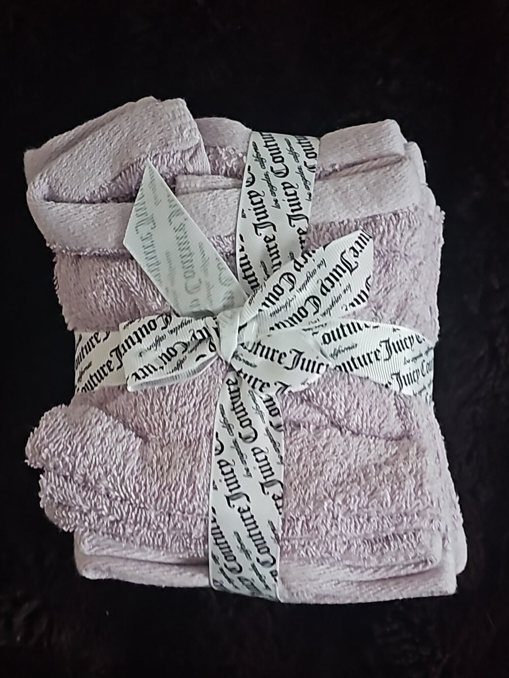 Juicy Couture Light Pink Plush Towel Bundle